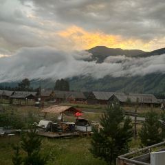 喀纳斯花间坊 User Photo