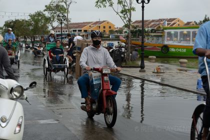 Com Linh - Vietnamese Restaurant