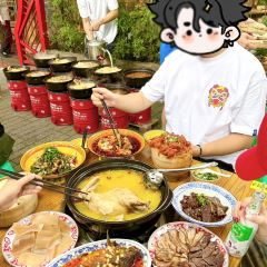 一品红养生汤煲(沙坪坝公园店) User Photo