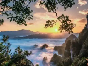 yan zi ling guan jing dian