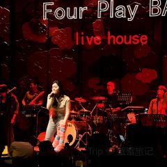 FOUR PLAY BAR 여행 사진