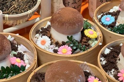 虾总管鸭虾锅大王(二仙居直营店)