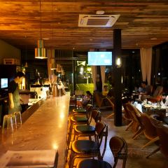 漓岸璞闲文旅酒店(阳朔西街漓江店)·上房野BISTRO·餐×酒×咖 User Photo