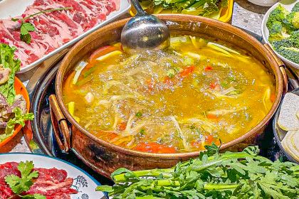 TIANCUN SOUR SOUP YAK MEAT