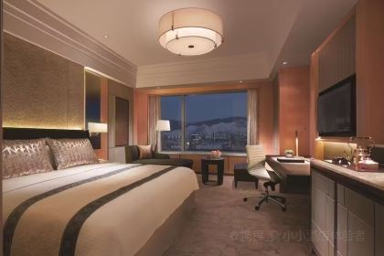 Naadam Bar & Restaurant, Shangri-La Ulaanbaatar