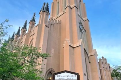 Capt. Groovy's Grill and Raw Bar