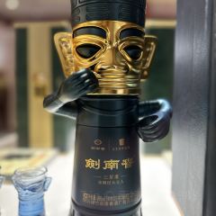 大刀牛肉笋子米粉(剧场分店) User Photo
