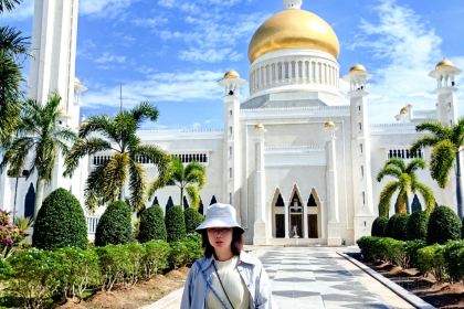The Coffee Bean & Tea Leaf - Brunei International Airport