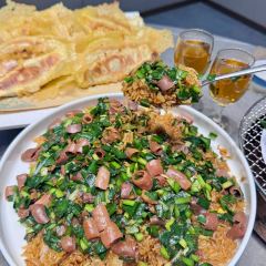小海滩·百食府海鲜餐厅(莱山观海路店) User Photo