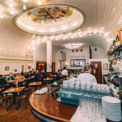 Cafe Paris User Photo