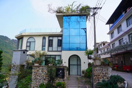 古蔺姬三三麻辣鸡(总店)