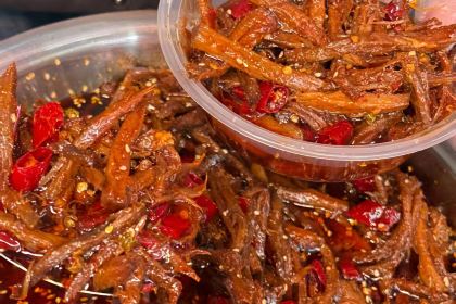 自贡特产·超巴食冷吃兔(春华路店)