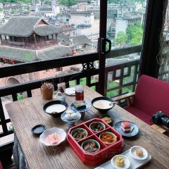 SHANGXILEICHA User Photo