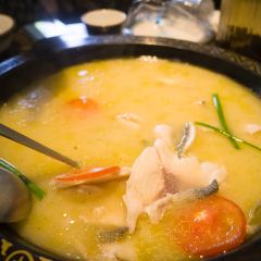 梁三哥鸡肉·源于一九九六年(青城山店) User Photo