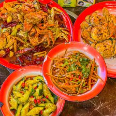 翹楚皇蝦蟹兵工廠（土湖店）張用戶圖片