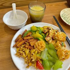 野云边纯素食自助 User Photo
