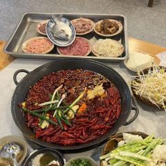 PAN ZI XIAO CHI User Photo