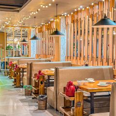 居石捞·潮汕卤水火锅·本港海鲜(庵埠店) User Photo