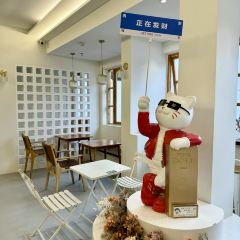 月亮与六便士Cake·Coffee·Meal(大兜路店) User Photo