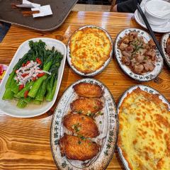 容边排骨饭 User Photo