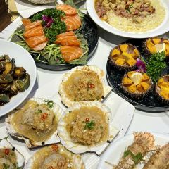 红码头平价海鲜烧烤大排档(海事店) User Photo