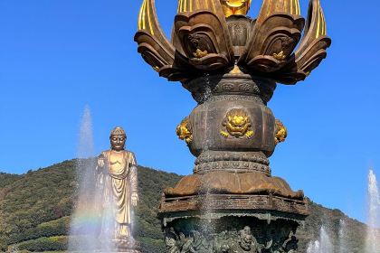 爆父龍蝦·川菜（湖濱商業街店）