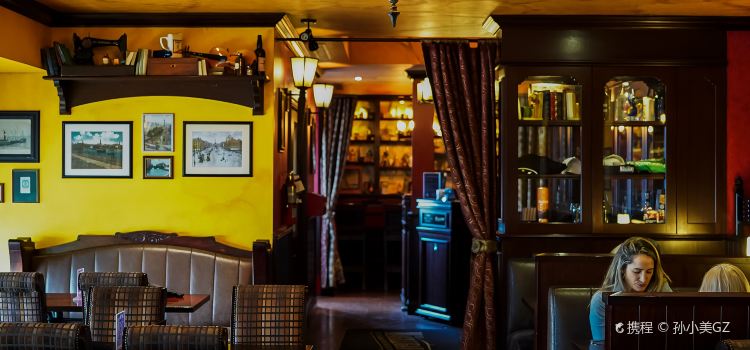 Doc Magilligan's Irish Pub & Restaurant