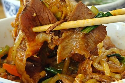 老白师泡馍烩肉(东海店)