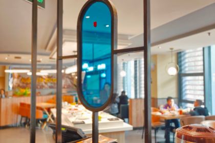 豪客来牛排(重庆三峡广场步行街1704店)