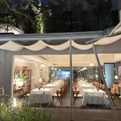 Suyab Courtyard User Photo