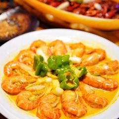 沪九哥·羊蝎子牛腩煲龙虾烧烤(大宁店) 여행 사진
