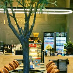 We-La-Dee Cafe & Restaurant User Photo