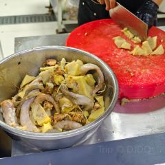 蓝墙面肺子(赛依拉木街店) User Photo