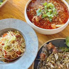 酤居湖景音乐餐吧(安宁店) User Photo