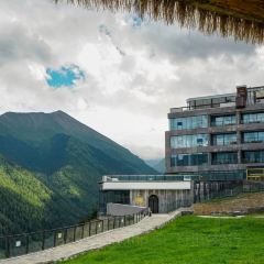 四姑娘山·天空之城悬崖酒店·云端餐厅 User Photo
