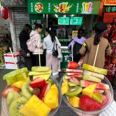 食运丝袜奶茶专门店·茶餐厅(东街店) User Photo