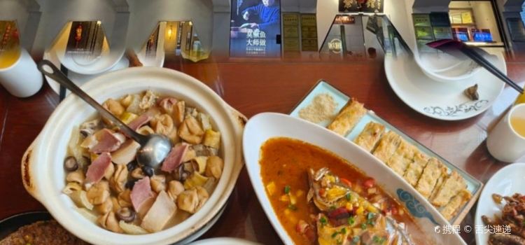 长辫子阿姨馄饨(三华园二期店)