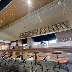 SOMEWHERE kitchen User Photo