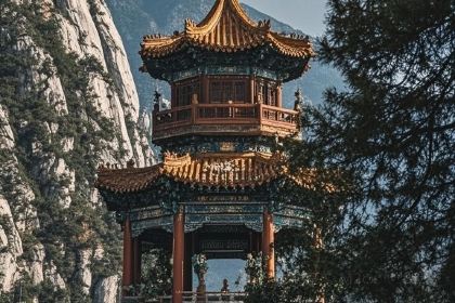 煜丰汴京烤鸭(福彩路店)