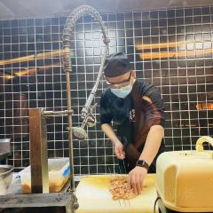 哲平鳗满·活烤鳗鱼(正大广场店) User Photo