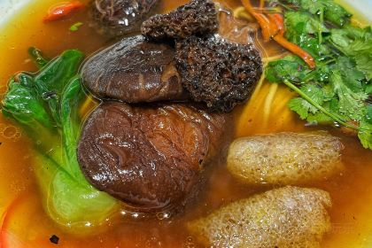 杨记清芳牛肉拉面(纬四路店)