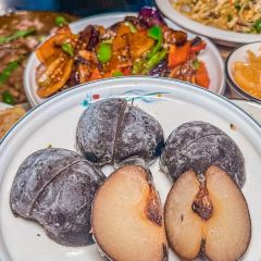 山河屯铁锅炖(乌山西路店) User Photo