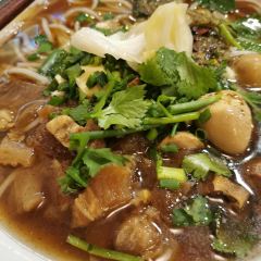 珀玉莲花白米线店 User Photo