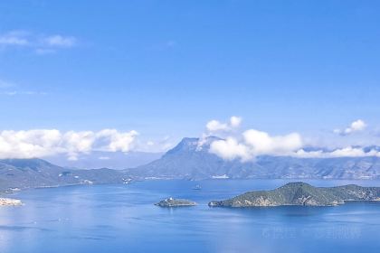 走婚王子蒸汽石锅鱼柴火鸡