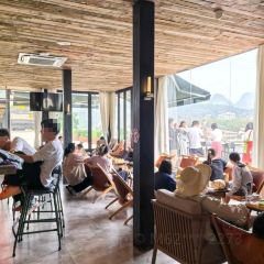 漓岸璞闲文旅酒店(阳朔西街漓江店)·上房野BISTRO·餐×酒×咖 User Photo