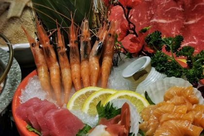 一绪に和牛寿喜烧(大卫城店)