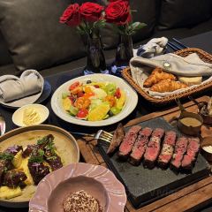 BU CASTLE User Photo