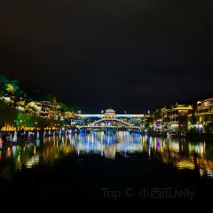 邊城故事酒吧張用戶圖片