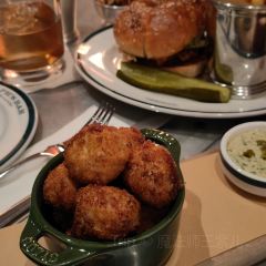 Ralph's Bar User Photo