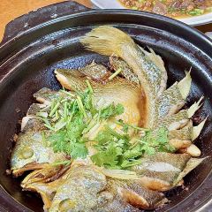 鱼山小院 青岛本帮菜老味道(红墙角大学路店) User Photo
